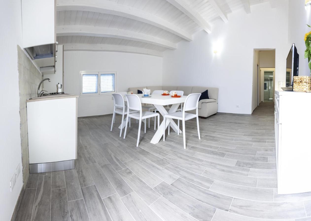 L'Ancora Holidays Punta Secca Eksteriør billede